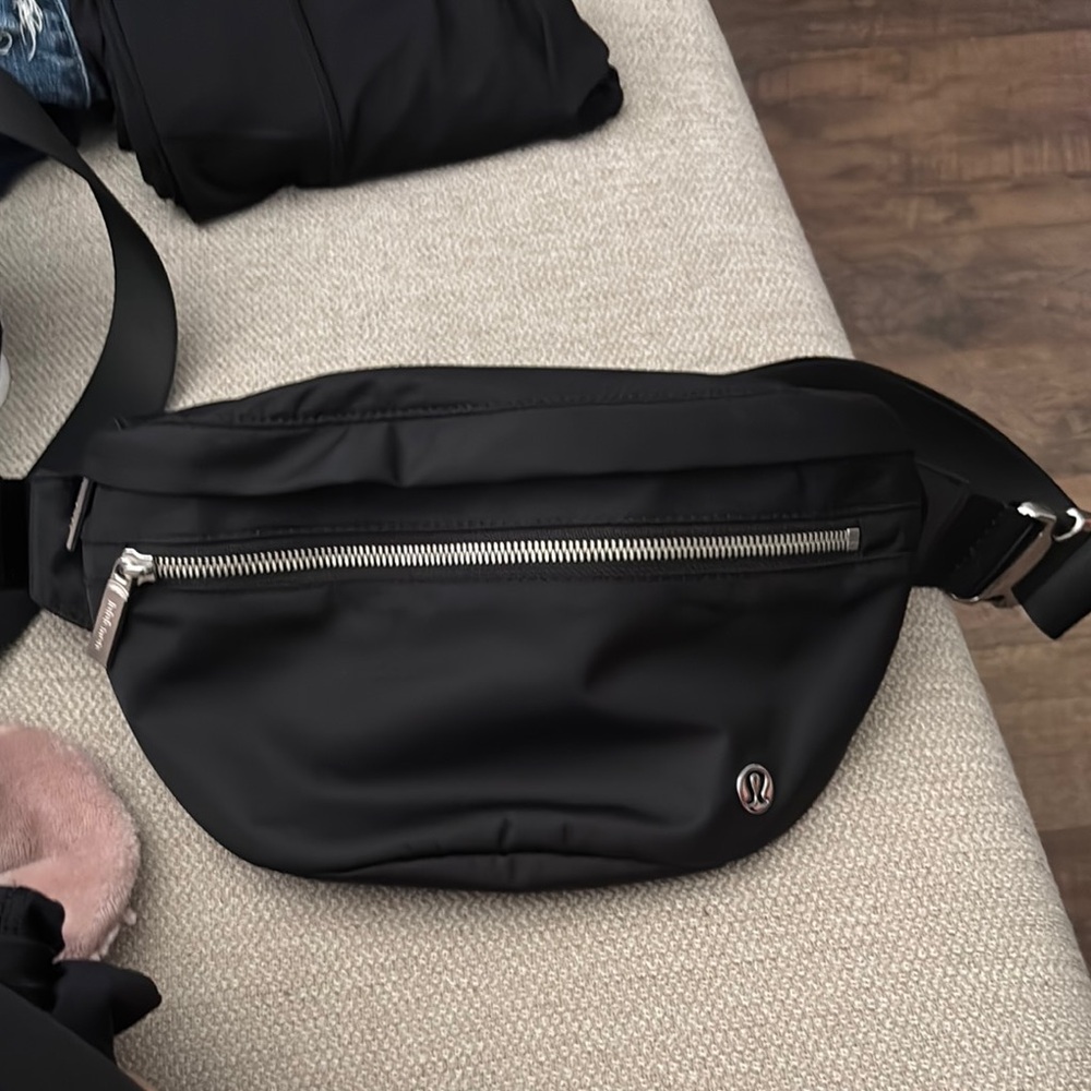 lululemon athletica Black Belt Bag Sleek and Durable